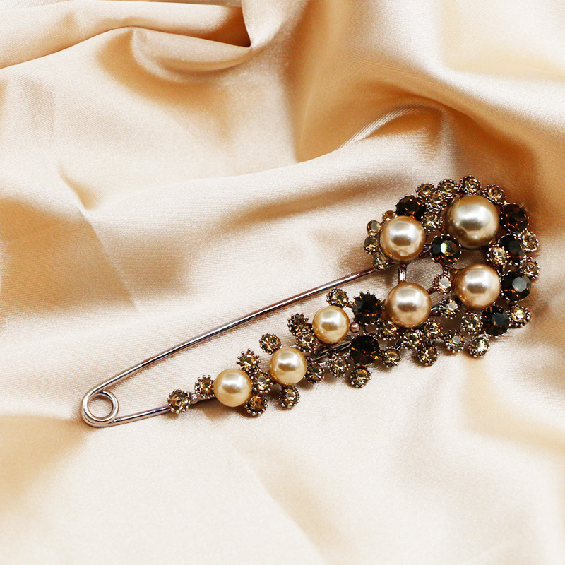 New Vintage  Rhinestone Large  - Vintage Fashion Postcards 评论和价格