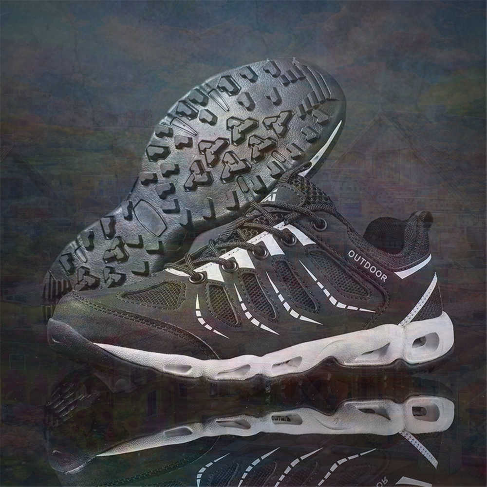 Sumer Round Tip Silver Sneaker - Vintage Fashion Canada 评论和价格