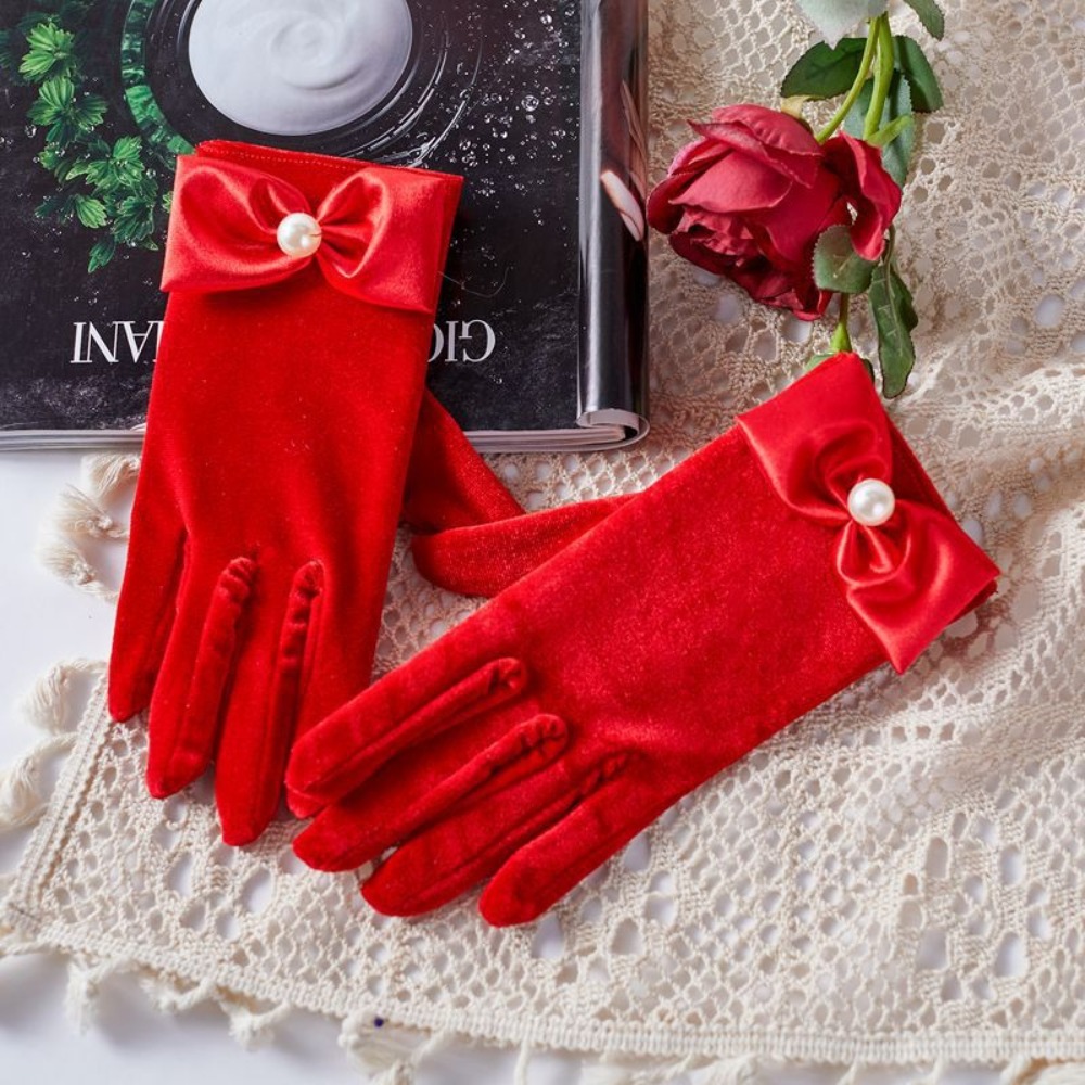 Vintage Wedding Bridal Gloves  - Vintage Fashion Photographers 评论和价格