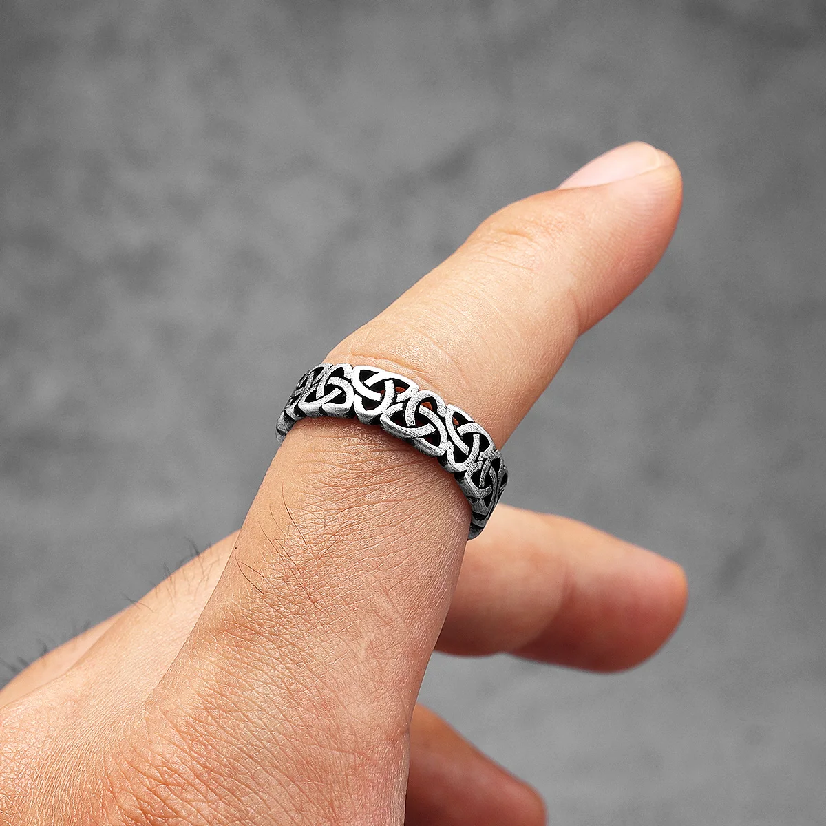 Hollow Celtic Knot Men Rings S - Vintage Fashion Newtown 评论和价格