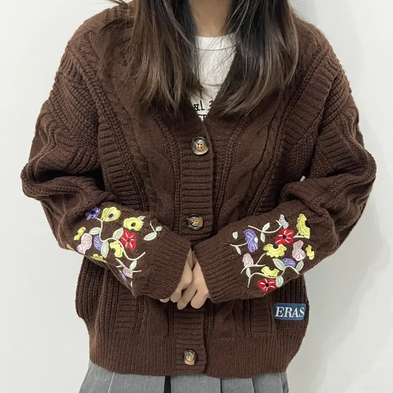 2025 Plus Size Eras Cardigan f - Vintage Fashion Postcards 评论和价格