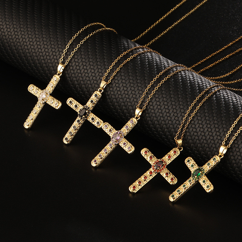 New Design Zircon Cross Pendan - Vintage Fashion Newtown 评论和价格