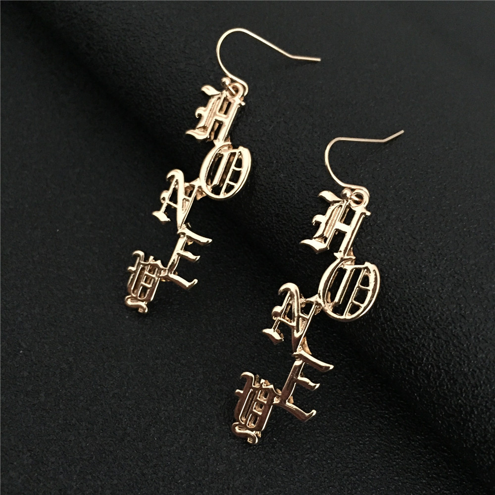 Super Unique Gold Color Gold E - Vintage Fashion Font 评论和价格